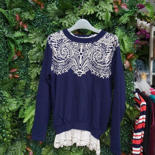 女下蕾丝雪花毛衣 商品图1