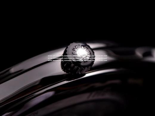 V9浪qin名匠三针新款40mm三字位日历款（L2.793.4.71.6） 副本，购入原装一比一开模，壳型做工无破绽无暇，机芯相似度98%，男士腕表，精钢表带，自动机械机芯，透底。 商品图6