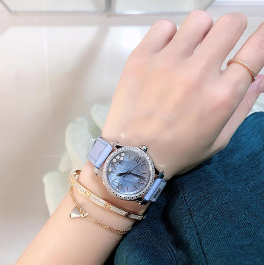 最新浅蓝配色 很美哦！萧邦CHOPARD快乐钻系列（原版开模）「小号30mm 」
历时一年多研发终于面世 商品图4