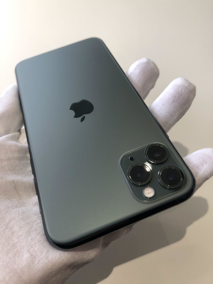 99新 iphone 11 pro max大陆国行 256g暗夜绿