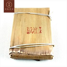 1986年易武老树生砖一块（500克/块）