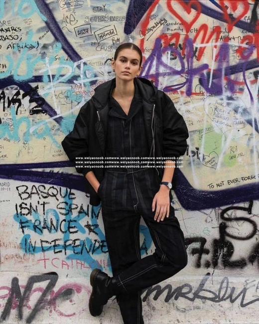 WWF欧mi茄碟飞系列，正品开模保证所有细节复原正品，所有配件%100与正品通用，美洲鳄鱼皮带，瑞士原装机芯，施华诺钻石，女士腕表，皮表带，石英机芯，密底。 商品图14