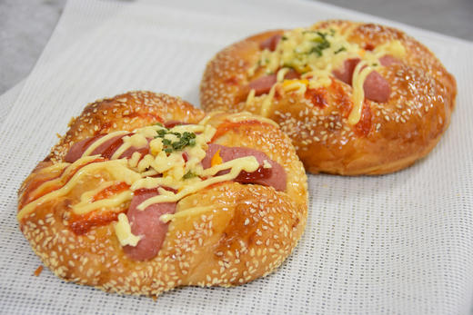 芝麻香肠包 商品图0