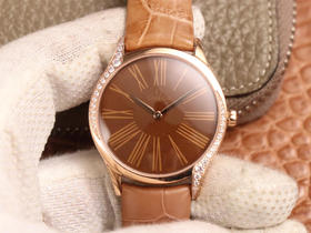 WWF欧mi茄碟飞系列，正品开模保证所有细节复原正品，所有配件%100与正品通用，美洲鳄鱼皮带，瑞士原装机芯，施华诺钻石，女士腕表，皮表带，石英机芯，密底。