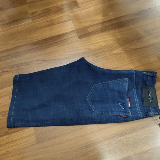 下男牛仔中裤6802 商品图0