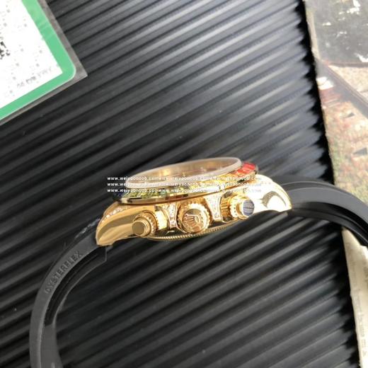 BL全新迪通拿彩虹款。型号：116599RBOW-116598RBOW-116595RBOW.彩虹迪通拿一表难求！镶嵌根据原厂颜色渐变过渡最协调的36颗宝石进行优化处理，高度、角度一致 商品图6