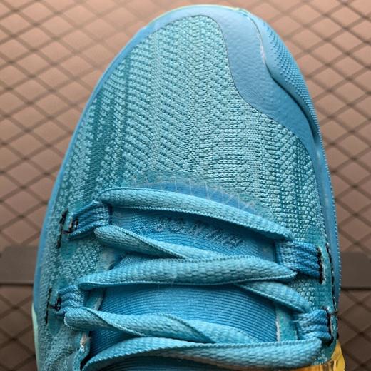 点此购买 耐克男款中帮篮球鞋 伟139108 商品图5