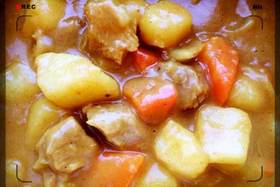 咖喱土豆炖牛腩，新手也能搞定！