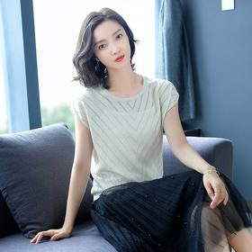 PY-38810     春季薄款女士针织衫时尚镂空V字纹短袖蝙蝠衫宽松显瘦女士上衣