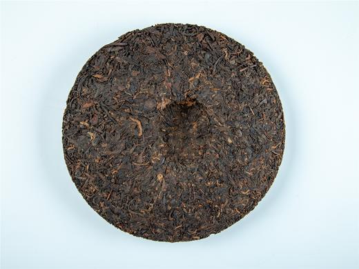 2007年和顺乔木圆茶 1片熟茶(380克/片） 商品图4