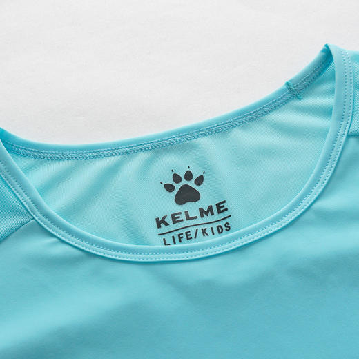 kelme卡尔美童装夏季新款女童T恤短袖LOGO图案圆领运动服装 商品图3
