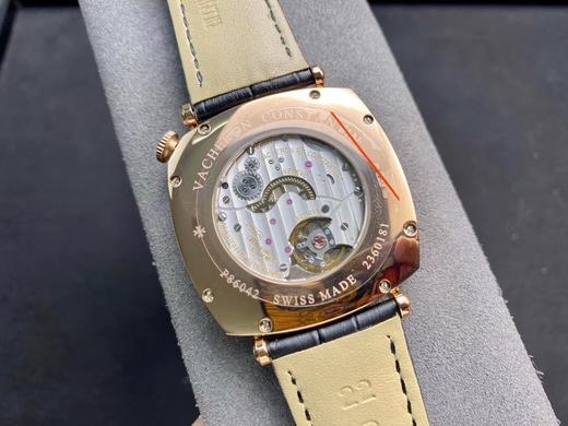 江诗丹顿 历史名作系列 斜把 斜位把头尺寸40mm 搭配手动上链机芯 316钢 意大利小牛皮表带 商品图11