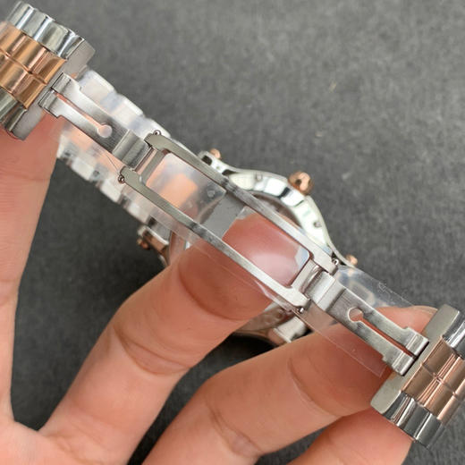 萧邦快乐钻钢带版 肖邦HAPPY DIAMONDS 表盘尺寸36mm 七钻设计 搭载2892自动机械机芯 商品图6