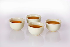 【活瓷特惠】夏荷小杯（4入） 100ml