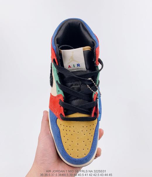 耐克NIKE Blue The Great x Air Jordan 1 Mid休闲时尚板鞋 商品图6