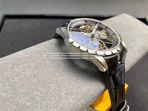 王者归来.BBR荣誉推出全新升级版王者系列陀飞轮腕表.型号RDDBEX0393。做为BBR制表师，首先特别感谢所有支持我们的爱表者们。       复刻腕表总是有一些不可或缺的地方、但我们尽所有能力在 商品图2