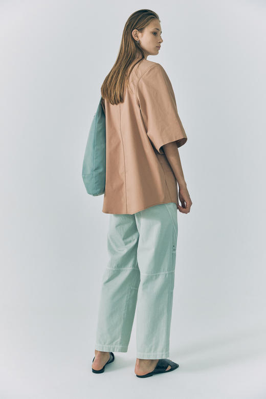 Low Classic 20SS 白色/烟粉色弧形剪裁衬衫 商品图5