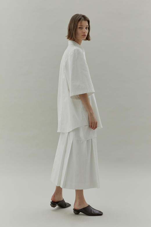 Low Classic 20SS 白色/烟粉色弧形剪裁衬衫 商品图3