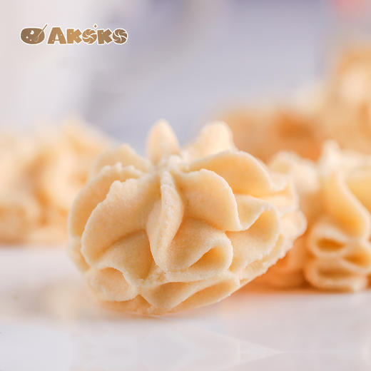 AKOKO经典小花曲奇饼干好吃的高颜值网红零食点心68g*5袋小包装 商品图4