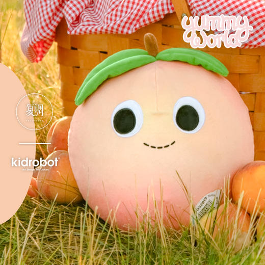 Kidrobot 美味世界蜜桃 Yummy World Medium Penelope Peach Plush 商品图0