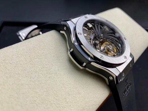 恒宝Hublot.V3升级版 大爆炸系列 真陀飞轮（升级如下：升级使用原装壳套起模壳身，侧耳不再使用塑料，搭配升级版真陀飞轮心脏，加强防震，解决了市场普通版本“缝合度不高有缝隙、机芯返修率高”的问题， 商品图12