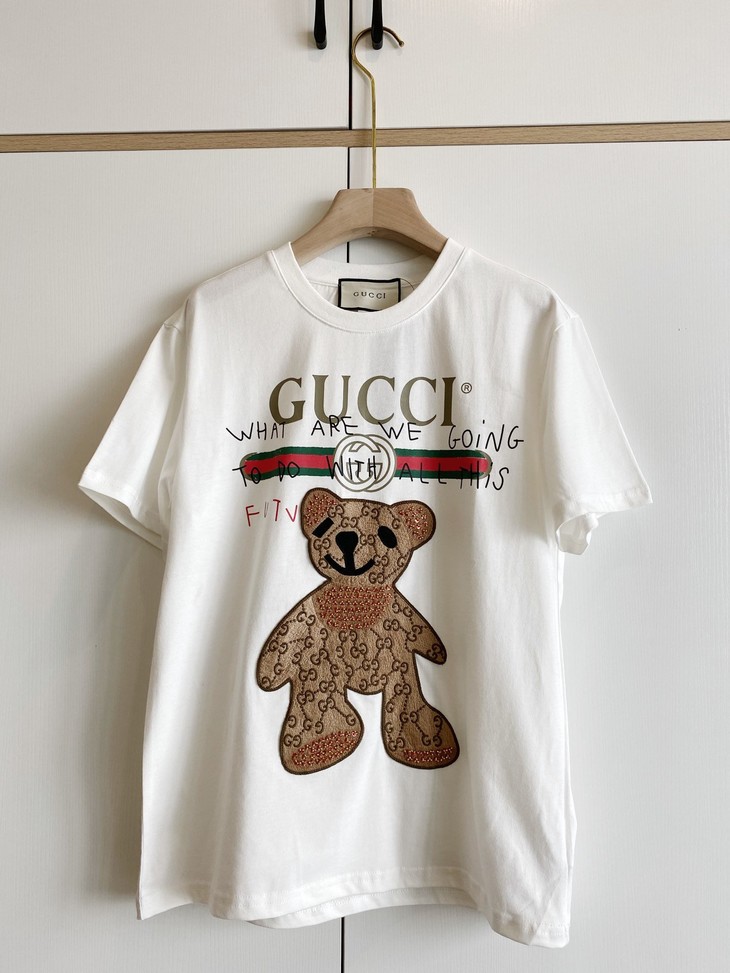 曾    gucci2020春夏古驰家限量款卡通重工钉珠小熊短袖t恤 超级重工