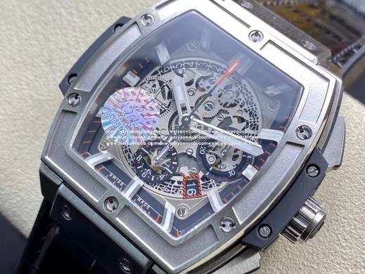 NH 恒宝 大爆炸 计时款｛腕表之家 品牌新闻｝继前年夏天发布SPIRIT OF BIG BANG全黑腕表后，如今Hubiot宇舶表以赛车为灵感，推出全新Spirit of Big Bang限量腕。特 商品图4