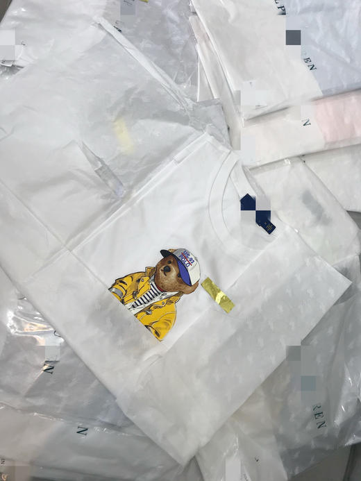 清8月6 柜上货！rl黄衣服小熊短袖t  男女款情侣款 商品图3