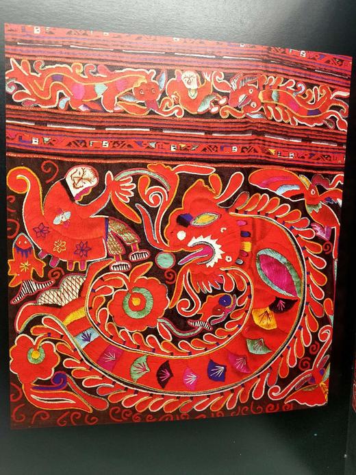 中国贵州苗族绣绘–全两册 商品图6