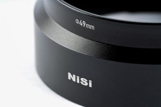 NiSi滤镜系统 For 理光GR3 ①GR3专用接筒可安装49mm的滤镜，赠送银色装饰环 ②前支架可装两片方镜 ③支架套装 商品图2
