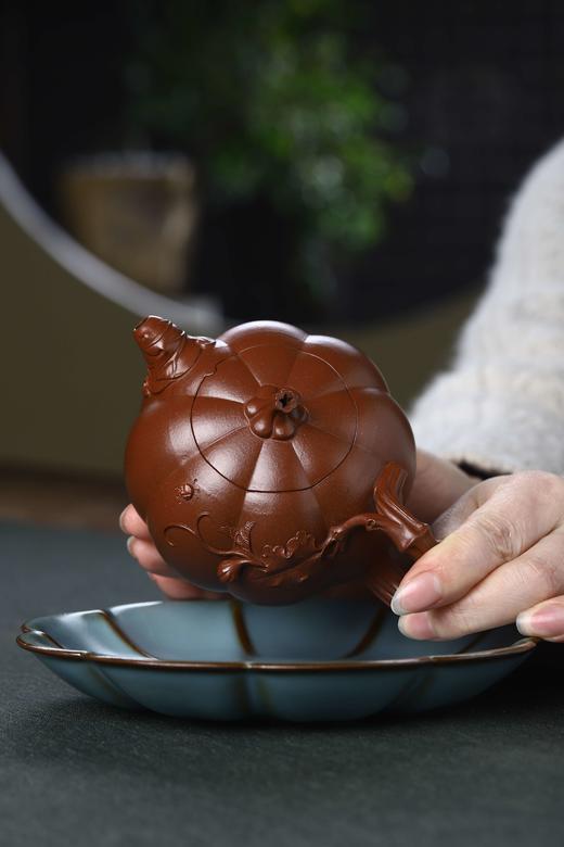 【南瓜壶】作者：范秀红 泥料：底槽清 容量：300cc 商品图3