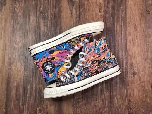 全新配色 Converse Chuck 70 Hi 油画风 朋克 黄蓝鸳鸯 彩绘 撞色 拼接 休闲鞋 联名 1970S经典鞋身鞋垫 商品图5
