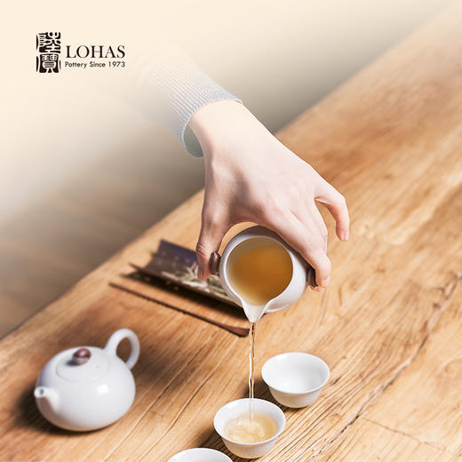 【彼达思】陆宝陶瓷茶具泉石印象茶组-青瓷冰裂一壶六杯 商品图4