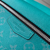 春季特惠💰780 原单品质 LV M30241 OUTDOOR 邮差包路易威登以 Taïga 皮革与 Monogram 帆布的交融迎接 2019 年春夏 商品缩略图2