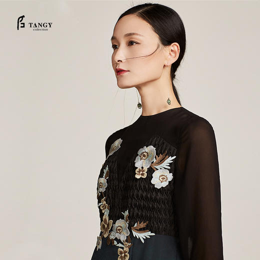 TANGY Collection天意莨绸真丝立体装饰绣花礼服裙 商品图1