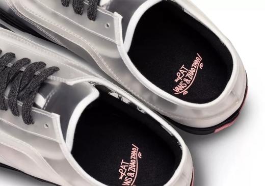 鼠年限定 Vans 携手中国当代艺术家赵赵 ZHAOZHAO 将老鼠的地下世界呈现于现实空间中 以独特视角展现全新鼠年生肖联名系列 透明 低帮灰色 低帮灰黑 低帮黑红 低帮灰红 型号:JL102 商品图2