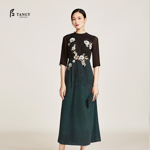 TANGY Collection天意莨绸真丝立体装饰绣花礼服裙 商品图0