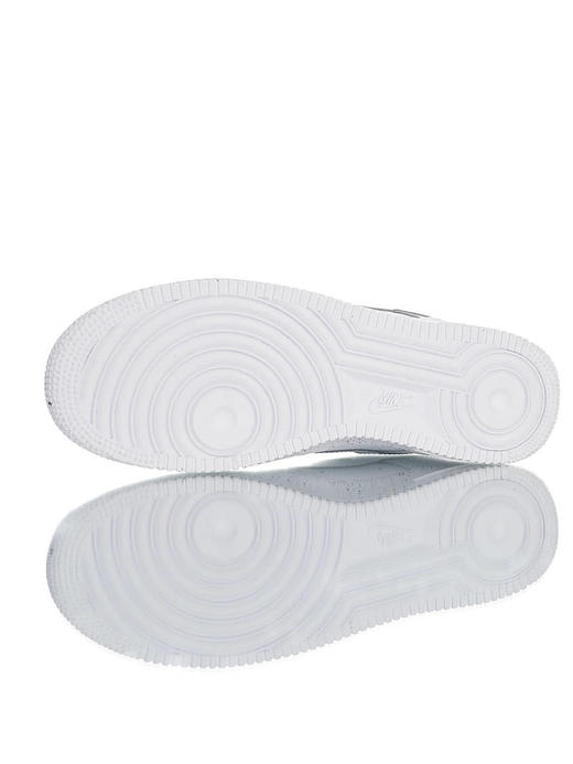 耐克Nike Air Force 1 ´07 LV8 采用硬质移膜革鞋面材质 内置全掌air sole气垫 空军一号低帮 商品图2