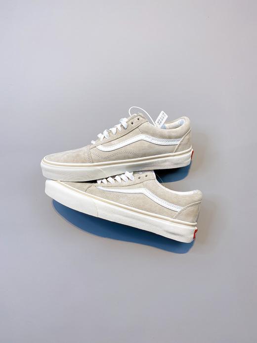 Vans OG Old Skool LX 低帮休闲板鞋男女板鞋 反毛皮翻毛帆布 黑蓝 珍珠灰 黑绿色 复古鸽子灰色 海魂蓝 红色 蓝色 灰色 绿色 奶茶 型号：DF68 商品图9