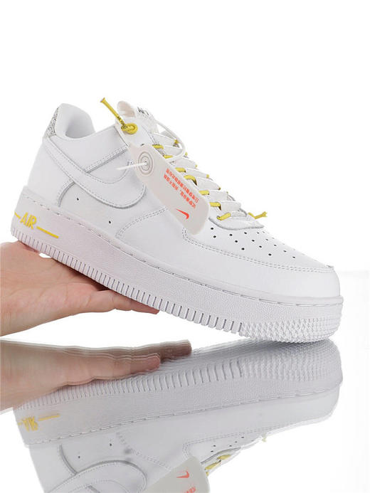 耐克Nike WMNS Air Force 1 '07 LX 采用荔枝纹牛移膜革 内置全掌air sole气垫 空军一号 商品图3