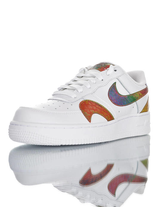 耐克Nike Air Force 1 ´07 LV8 创意3D立体效炫彩钩效果 采用超软移膜革鞋面材质 内置全掌air sole气垫 商品图0