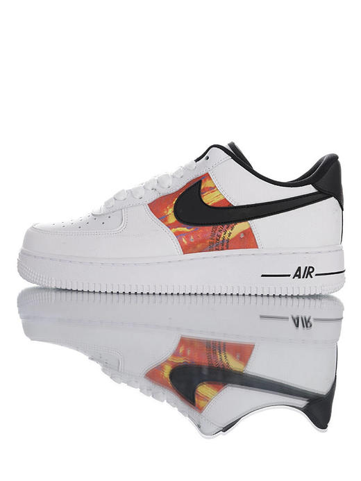 Nike Air Force 1 Low耐克  全新炫彩图案 采用超纤移膜革鞋面 内置全掌AirSole气垫 空军一号低帮百搭休闲运动板鞋 皮革白黑炫彩 商品图0