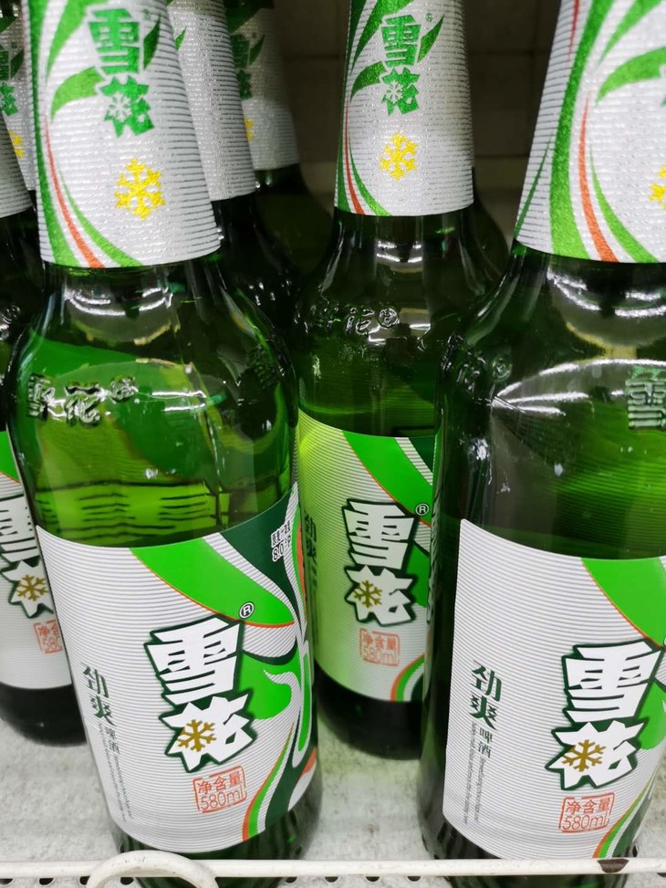 驿站雪花劲爽啤酒18瓶每瓶580ml