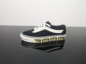 新款出货男女鞋真标高清洁硫化工艺#携手街头品牌RHUDE x Vans Bold Ni 经典复古大LOGO休闲运动硫化百搭板鞋“黑白黄加州车牌串标底”VN0A3WLPTHF  黑色 红色