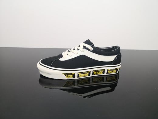 新款出货男女鞋真标高清洁硫化工艺#携手街头品牌RHUDE x Vans Bold Ni 经典复古大LOGO休闲运动硫化百搭板鞋“黑白黄加州车牌串标底”VN0A3WLPTHF  黑色 红色 商品图0