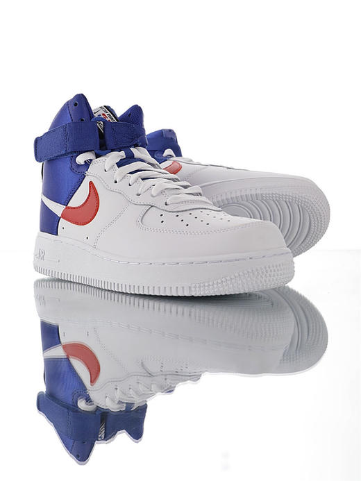 耐克 Nike Air Force 1 '07 NBA限定 采用硬质头层牛皮革 内置全掌air sole气垫 整型机台工艺后跟定型效果 空军一号低帮板鞋 皮革白黑夜蓝丝绸拼接钩 白黑丝绸拼接钩 商品图11