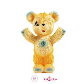 Kidrobot 免费拥抱熊 Free Hugs Bear