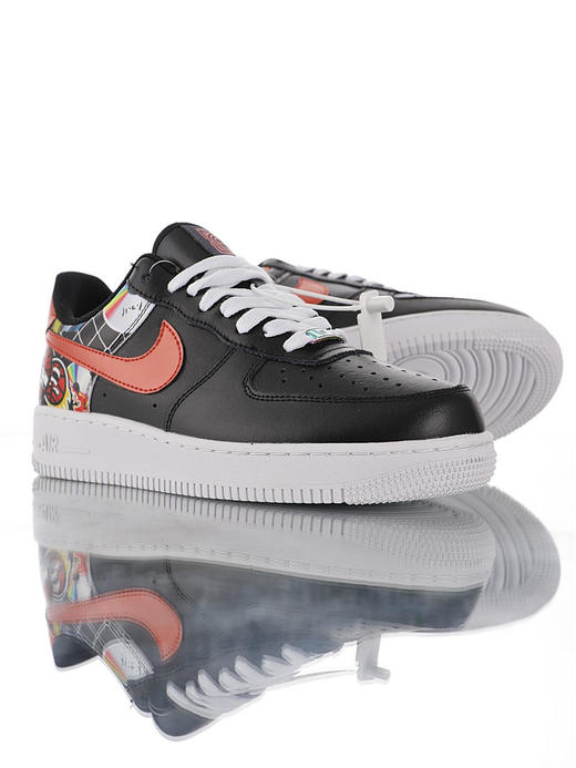 耐克Nike Air Force 1 07 LV8 中国区限定 采用硬质荔枝纹移膜皮革 内置全掌air sole气垫 耐克空军一号经典百搭休闲运动板鞋 黑红嘻哈涂鸦 商品图1