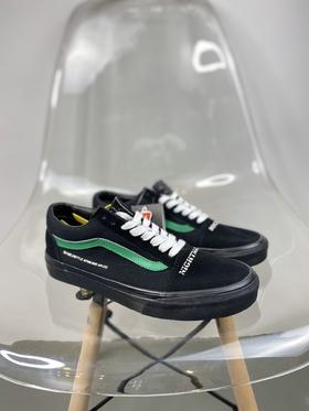 Vans Nightmare Society 联名款梦魇黑绿男女板鞋 型号：AS34  尺码：36-44 带半码 工艺：硫化1:1（重量1:1、真标、原钢印、材质标、鞋型标、合格证）