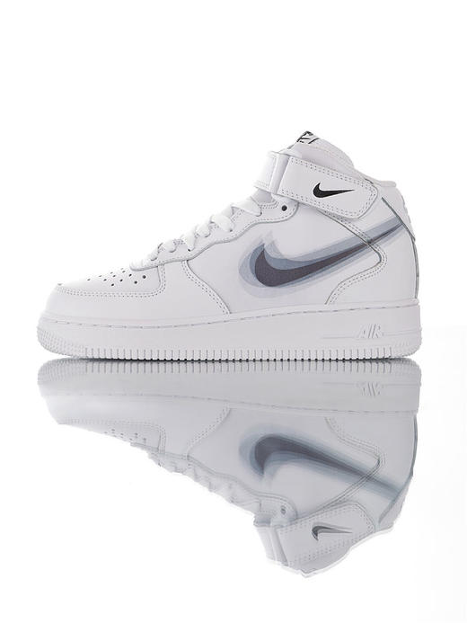 耐克Nike Air Force 1 '07 LV8 原模具开发打造 采用硬质头层牛皮革 内置全掌air sole气垫 耐克空军低帮经典百搭休闲运动板鞋 皮革白灰黑重影钩 商品图0
